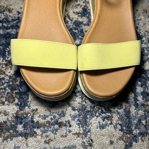 Steve Madden Elba Yellow & Brown Cork Strappy Platform Sandals Size 8 - Picture 7 of 14